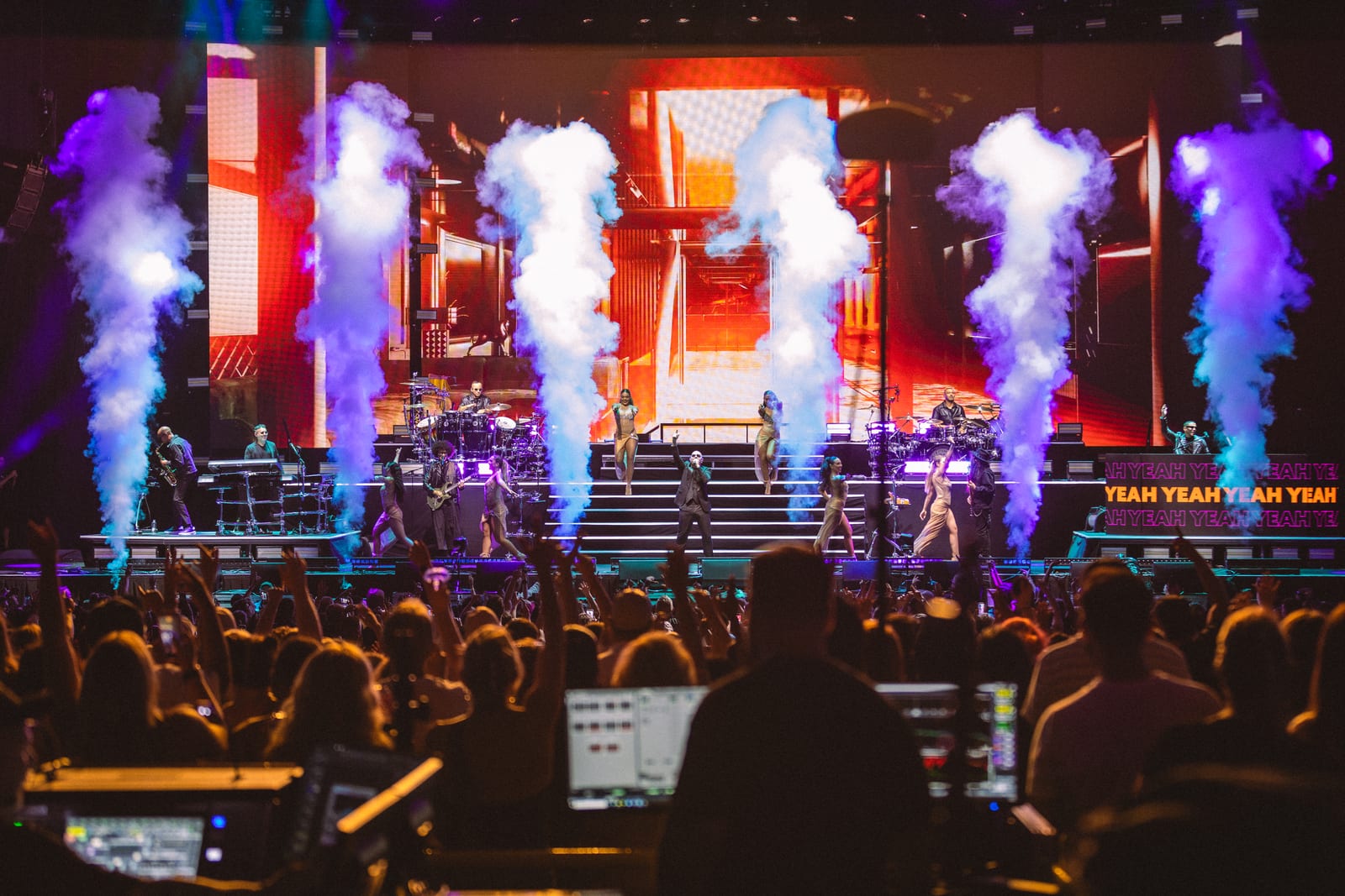 Pitbull concert photo 51