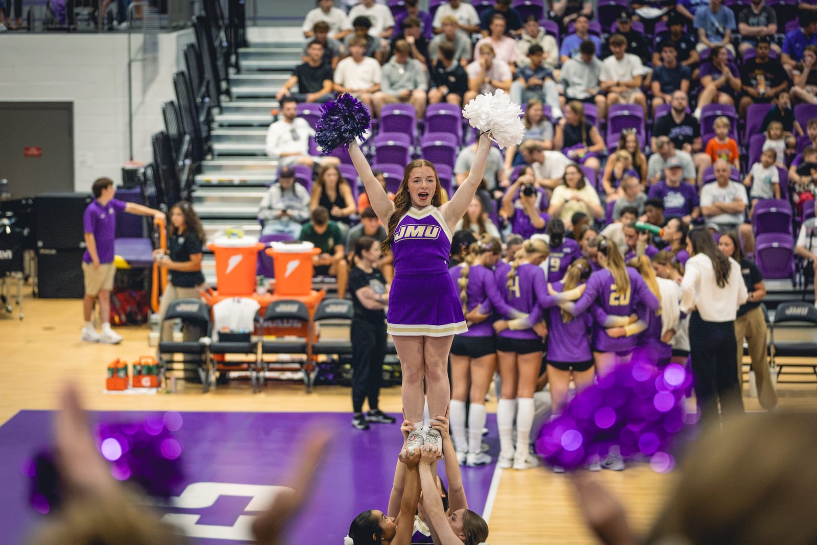 JMU vs. Loyola volleyball photo 14