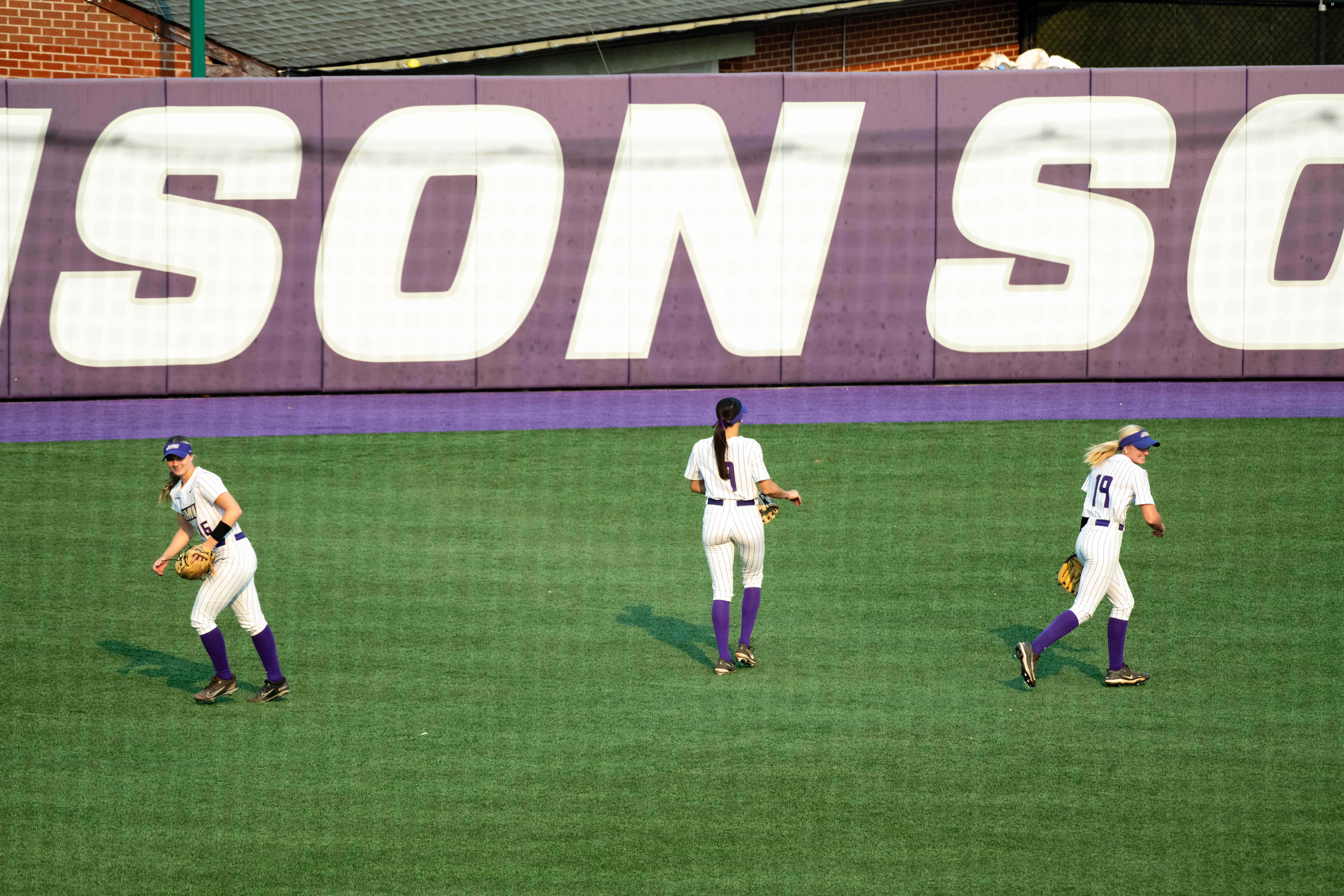 Softball photo 18